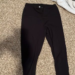 black yogalicious leggings